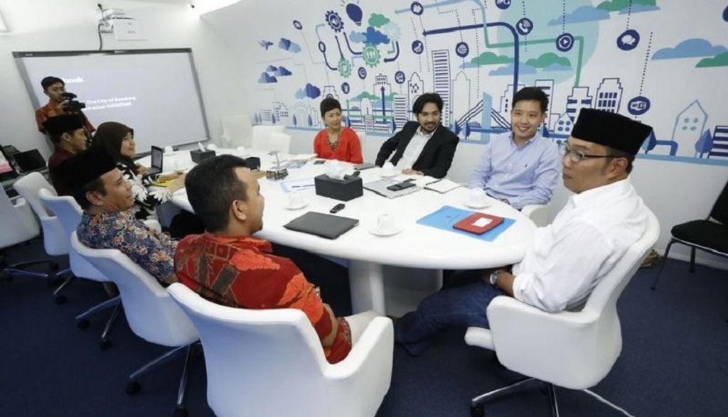 Ridwan Kamil meeting with Facebook
