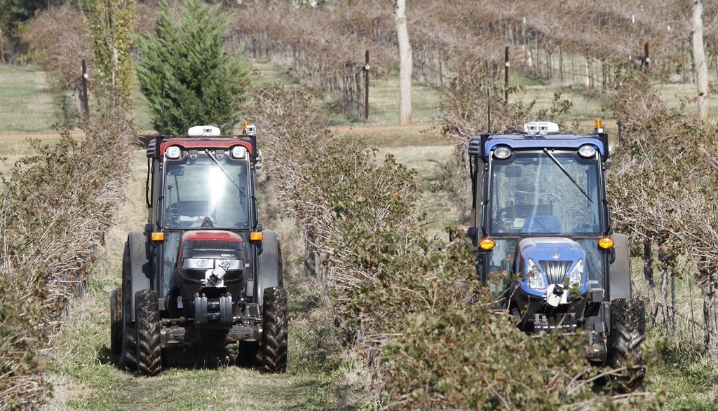 Robotractor