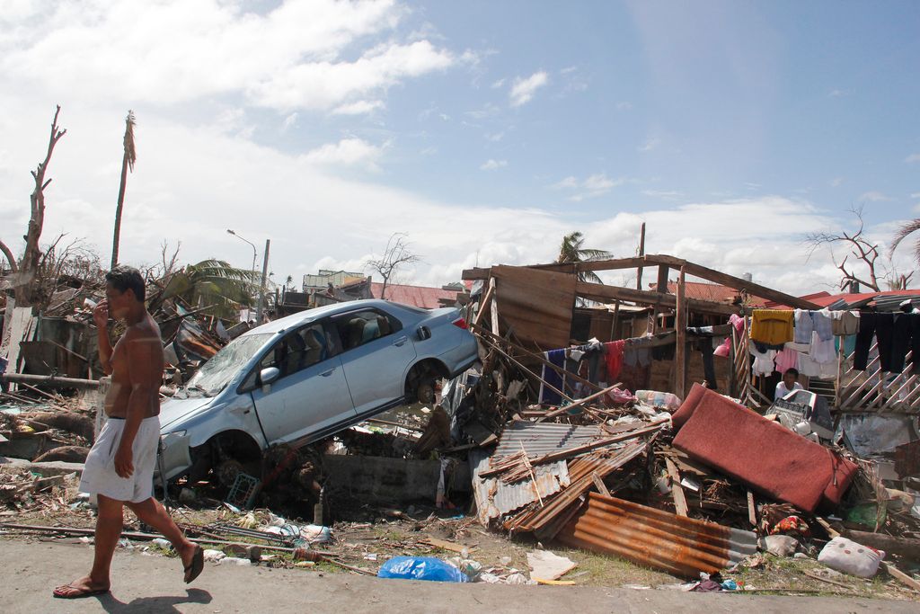 Typhoon Haiyan damage