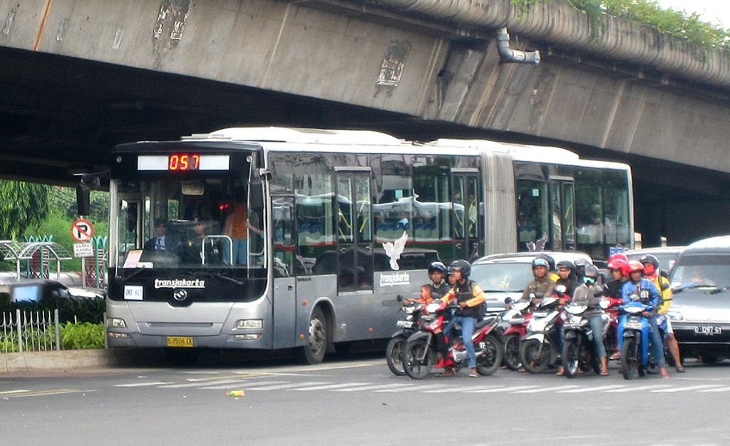 jkt bus
