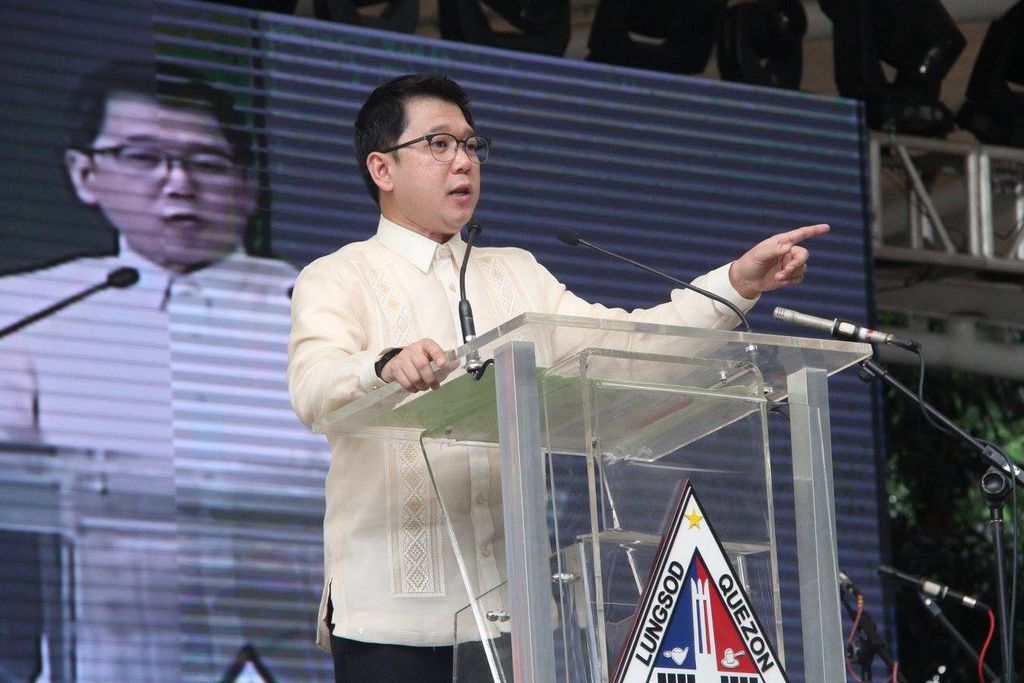 Quezon City Mayor Herbert Bautista