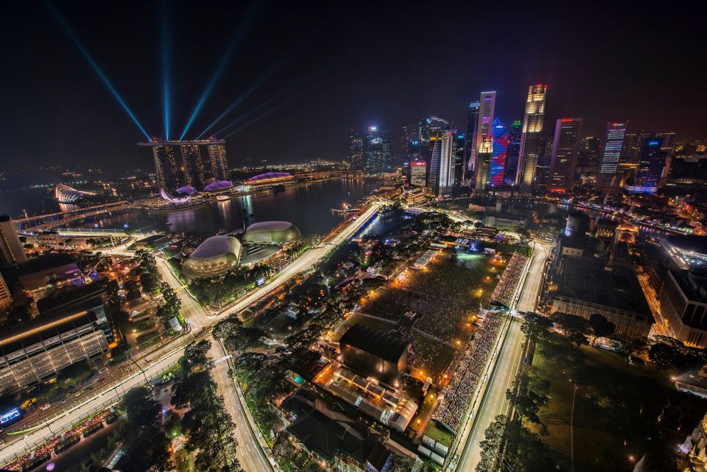 Singapore building lights