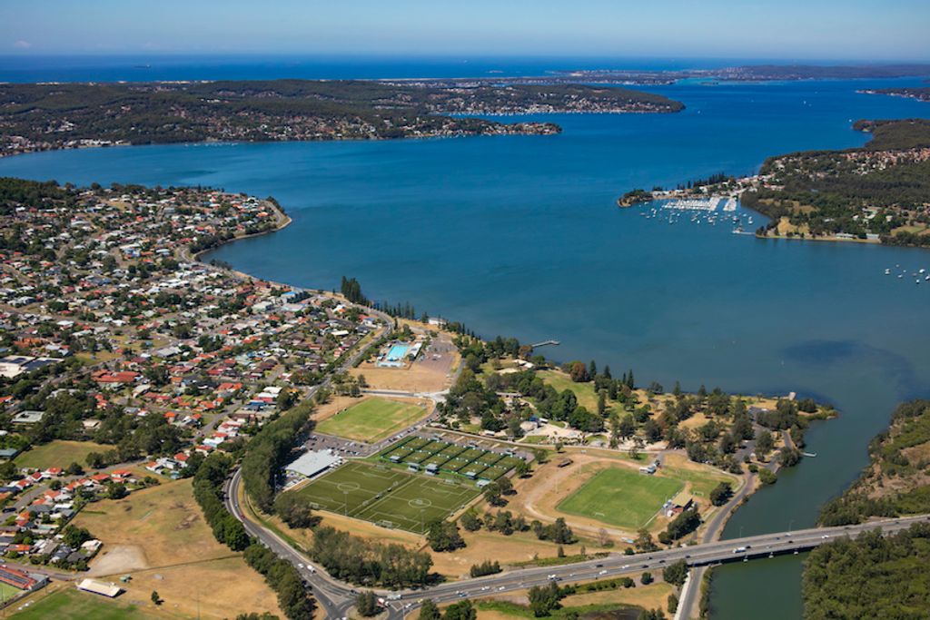 aerial - speers point (10)