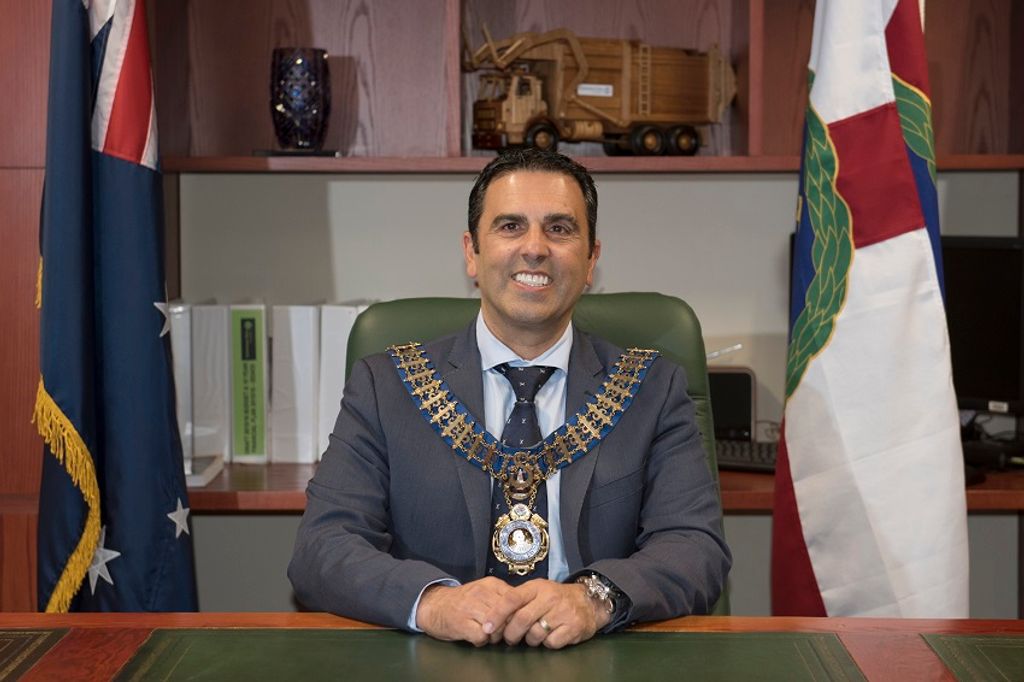 mayor sutherland shire