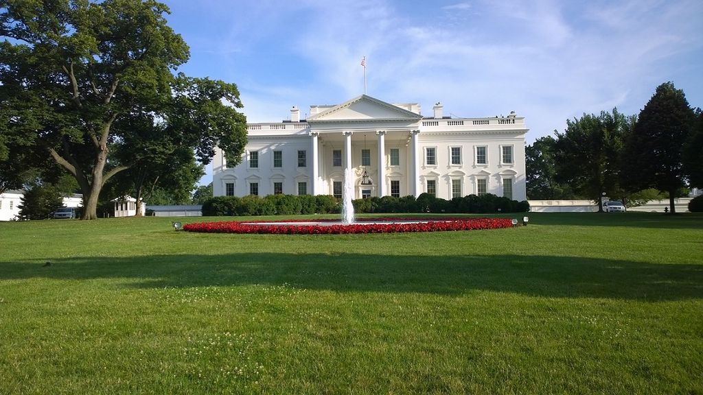 white house 1