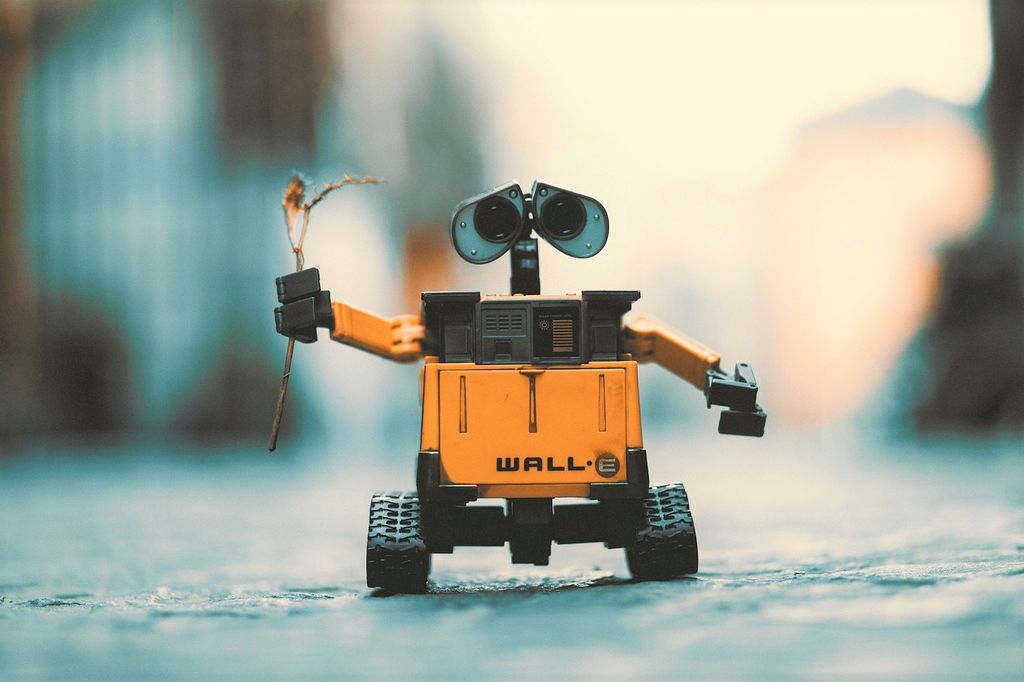 wall-e-1872683_1280 (1)