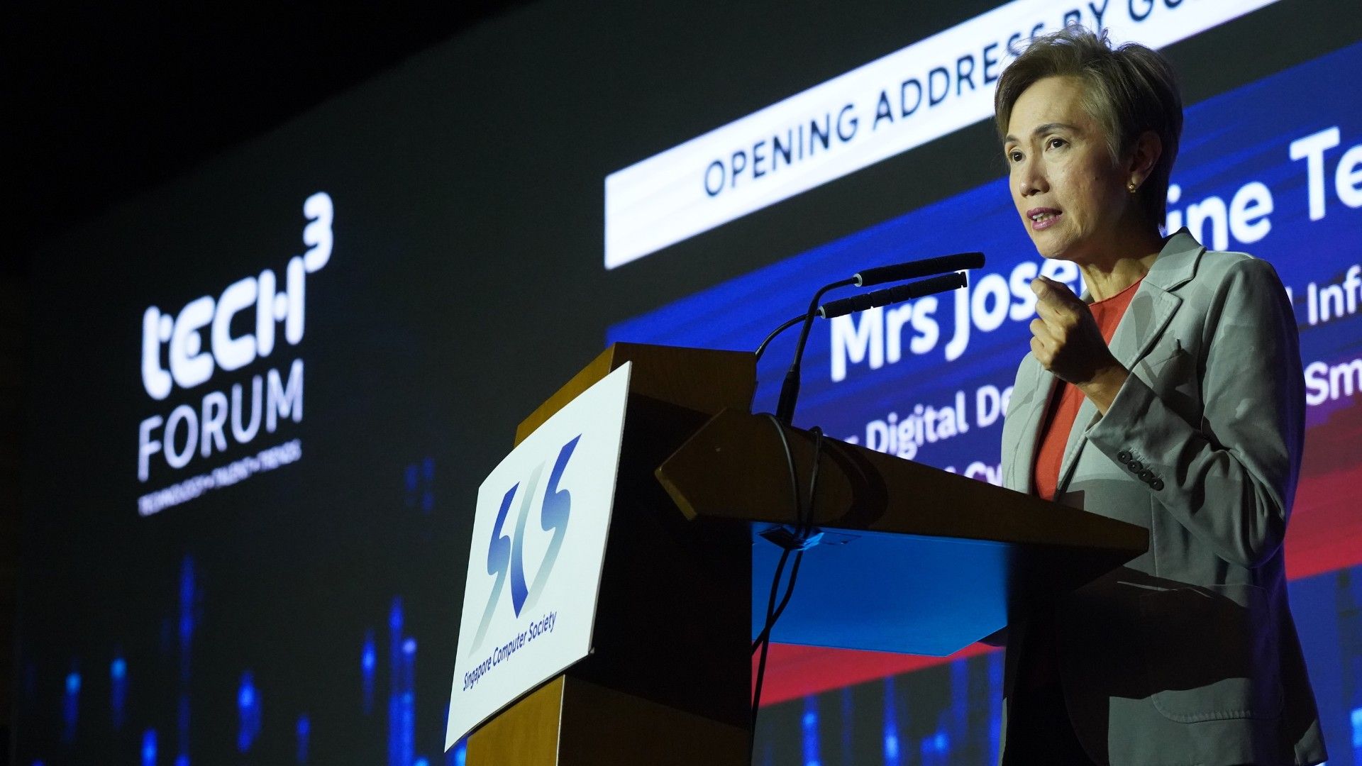 Singapore launches new training initiative to produce cloud and AI ready workforce